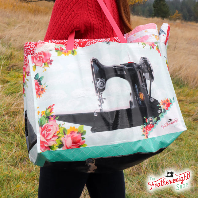 Featherweight XL Quilt Retreat Sew-N-Show Bag