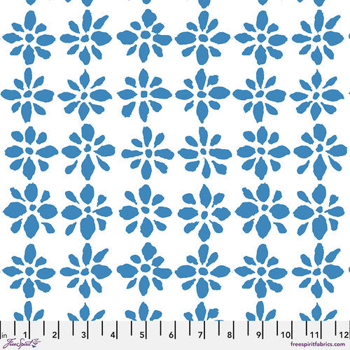 Kaffe Fassett Collective Fabrics Snow Flower -White PWBM094